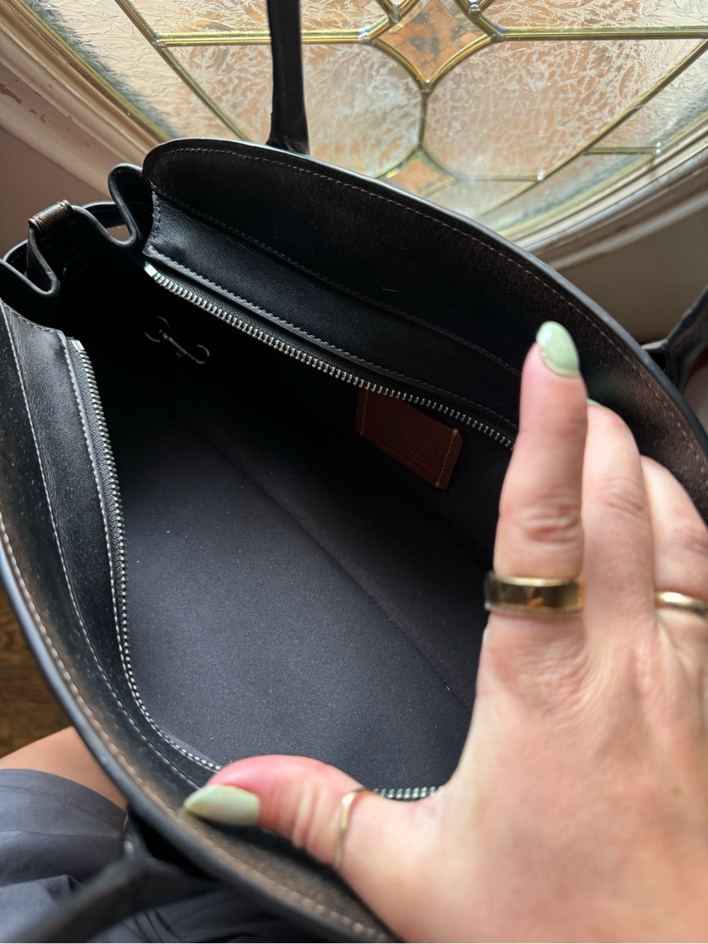 Coach loved leather empire 34 - Picture 6 of 7